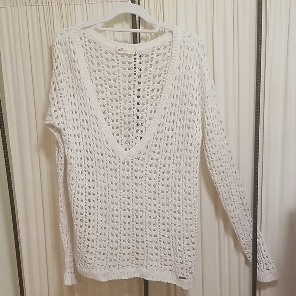 HOLLISTER SWEATER